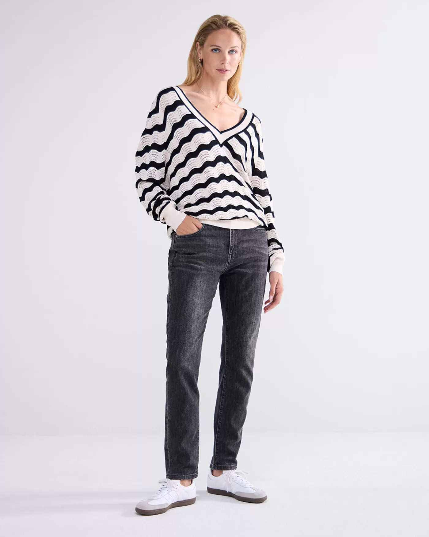 ajour_trui_met_vhals_117513.webp Summum Truien & Vesten<Ajour trui met V-hals