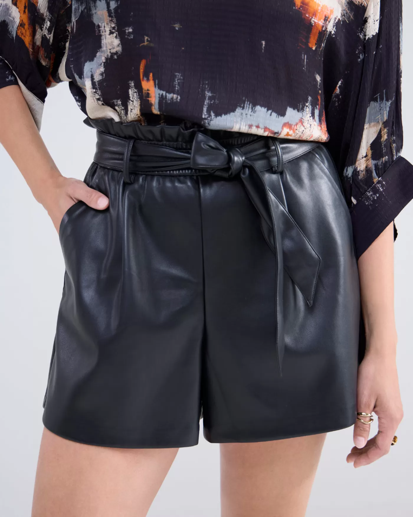 leerlook_short_116126.webp Summum Broeken & Jumpsuits<Leerlook short