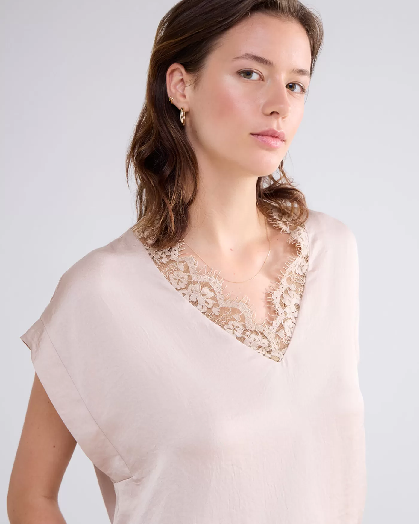 Summum Tops & T-Shirts<Mouwloze top met kant